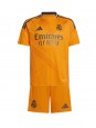 Billige Real Madrid Luka Modric #10 Bortedraktsett Barn 2024-25 Kortermet (+ Korte bukser)